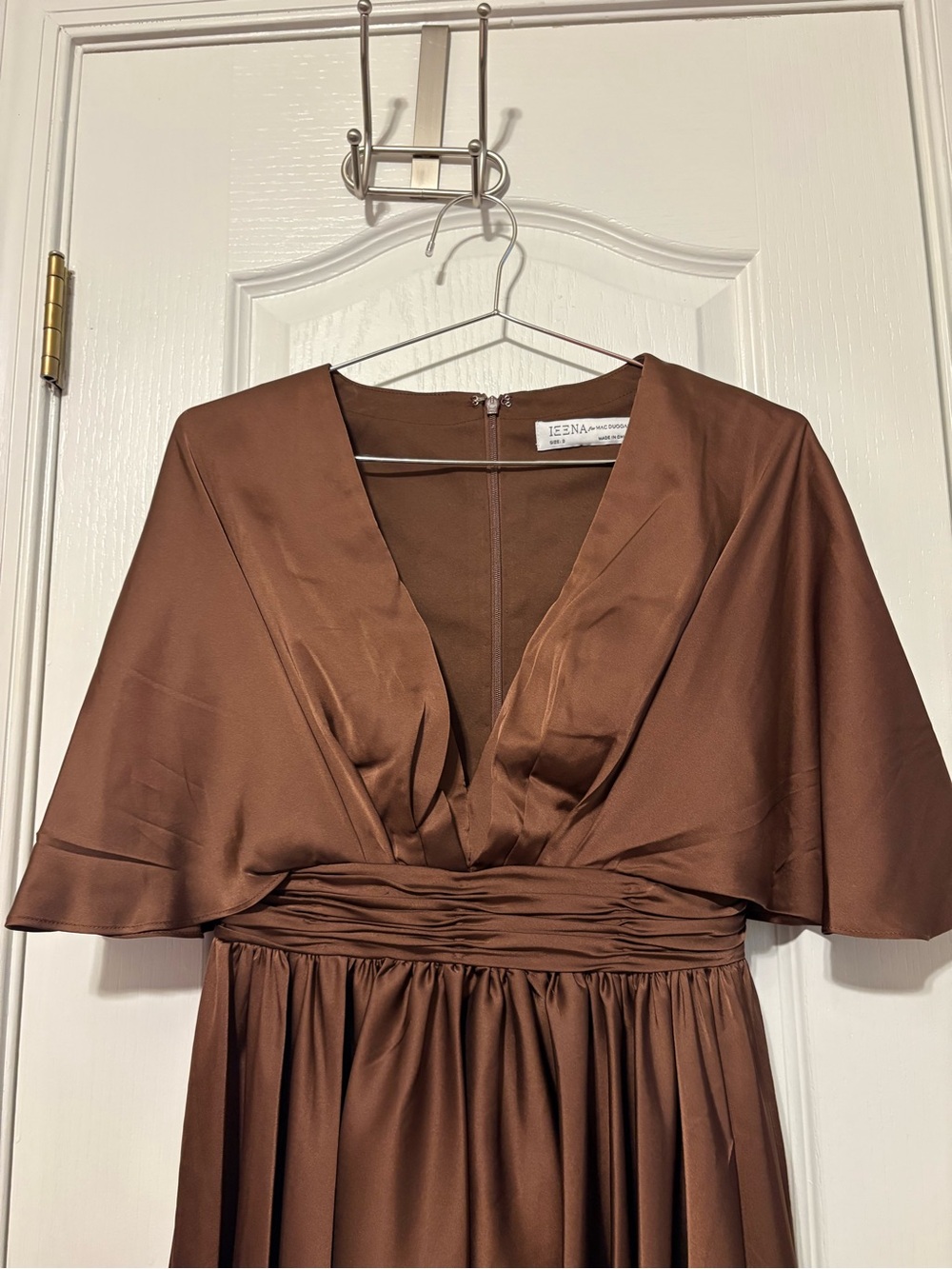 NWT Mac Duggal Chocolate Brown Satin V-Neck Midi Dress - Picture 2 of 5